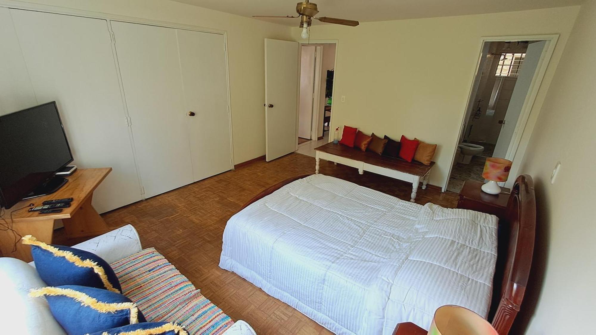 Homestay Privada En Apartamento, Conquistadores *